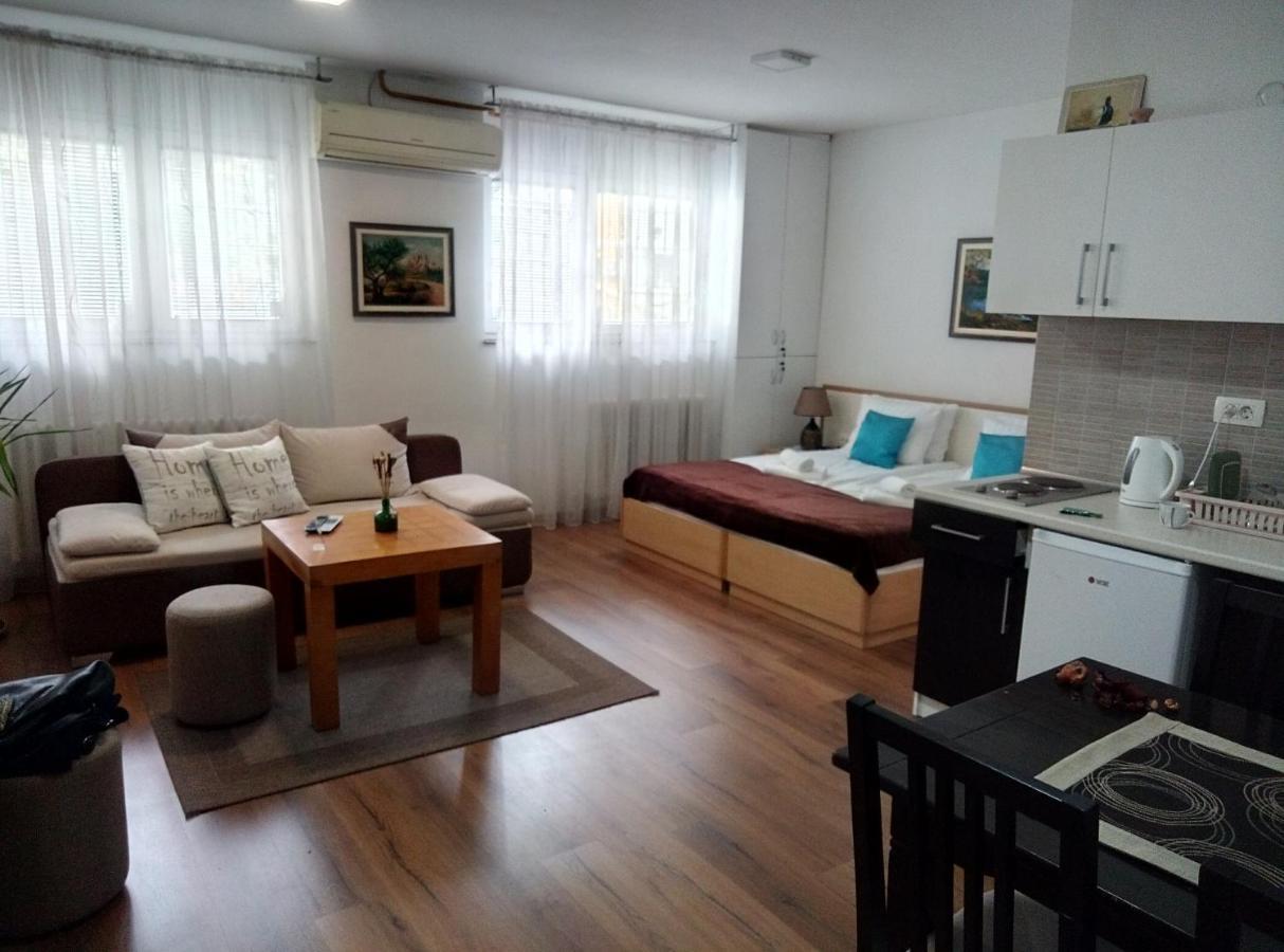 Sweet Dreams Studio Apartment サラエヴォ エクステリア 写真