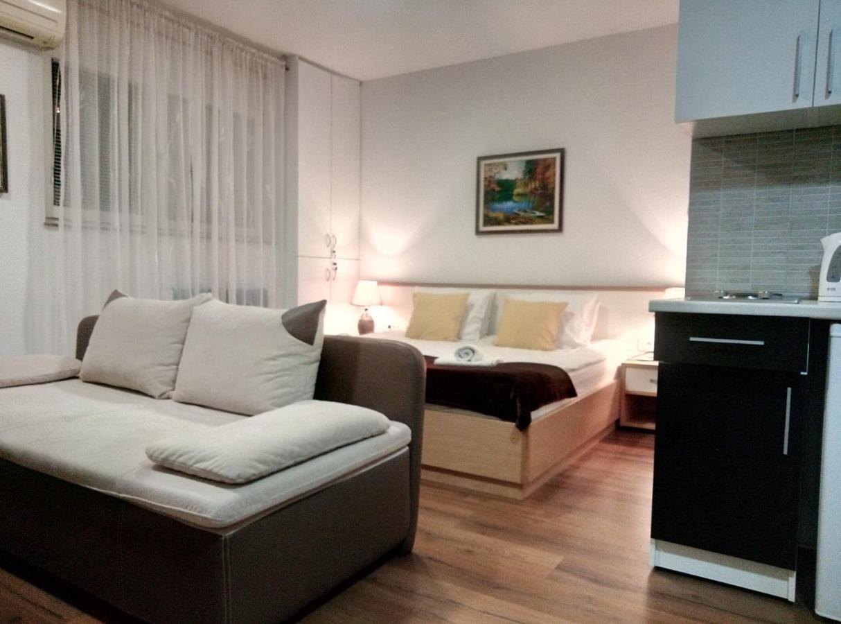 Sweet Dreams Studio Apartment サラエヴォ エクステリア 写真